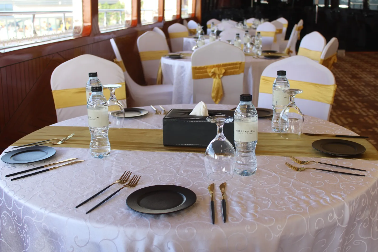 Luxury Buffet Dinner Experience